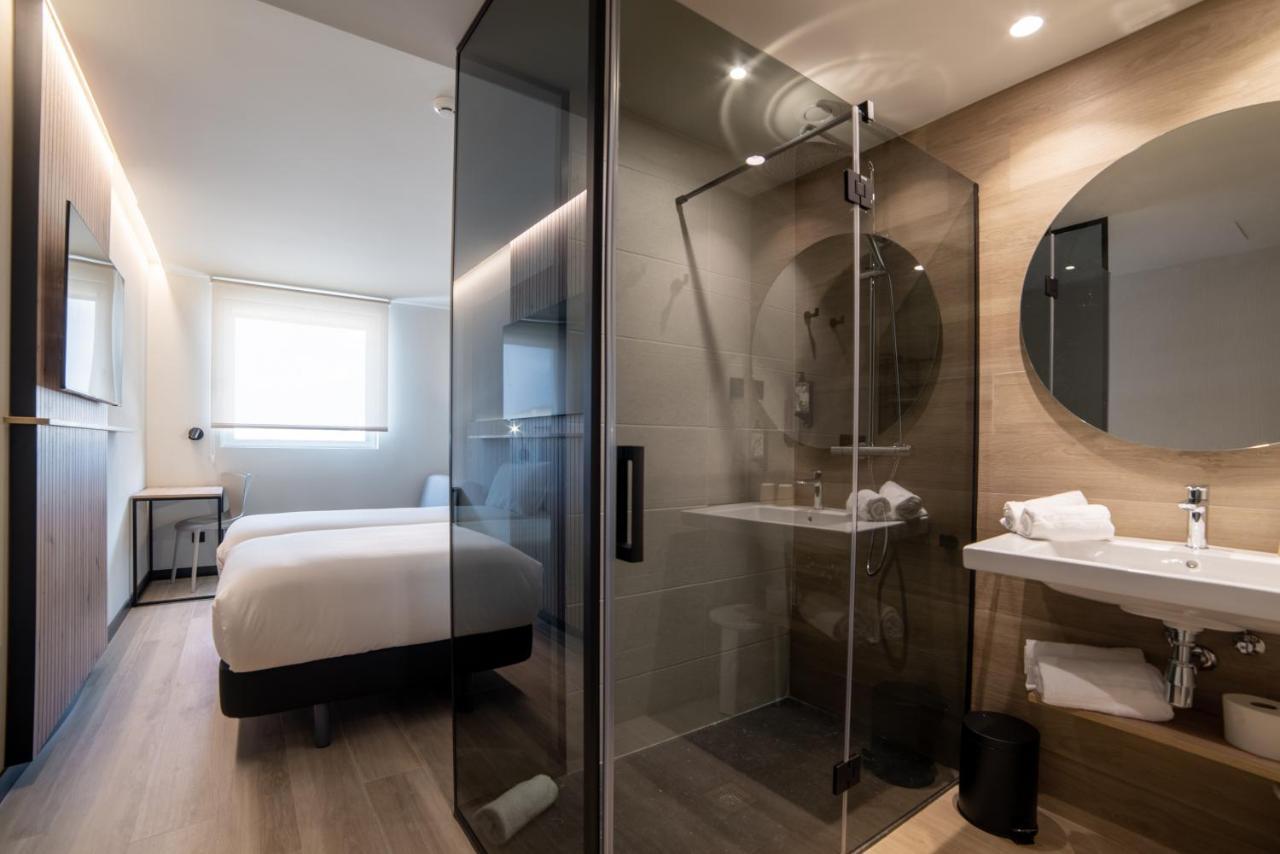 Ibis Styles Santander Hotel Exterior photo